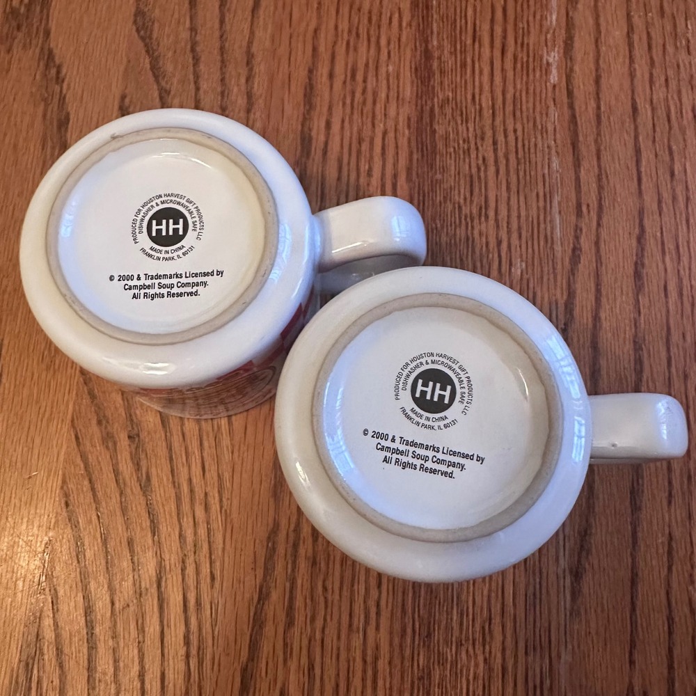 Campbell's Soup Mugs Set of 2 Red Excellent Vintage 2000s Kids Graphic - Picture 4 of 6